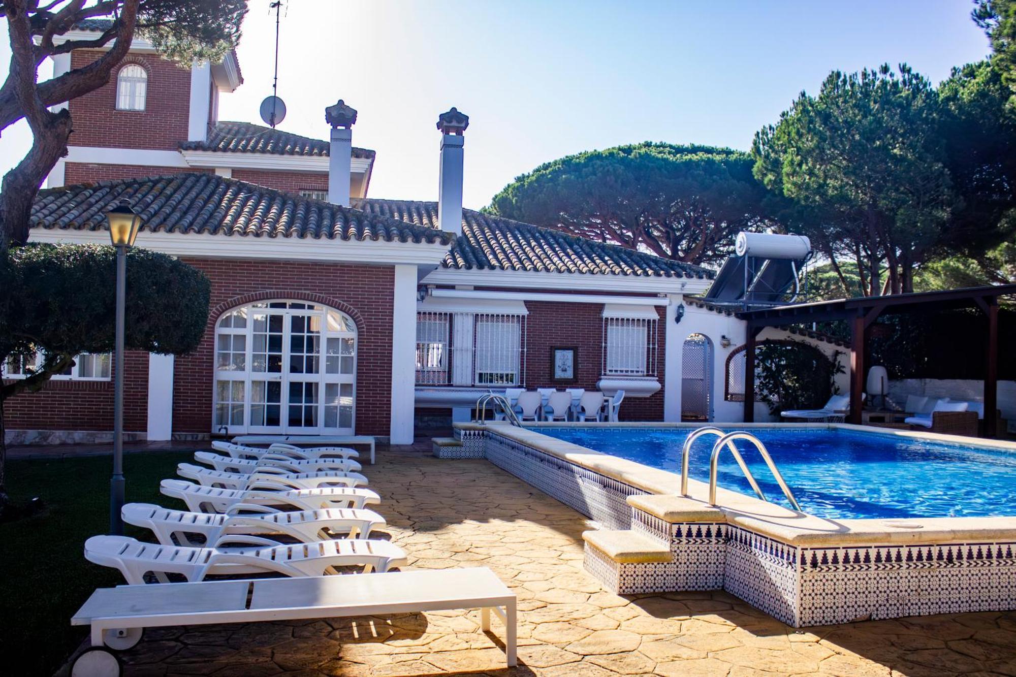 Villa Luxury Style Aurora Roche