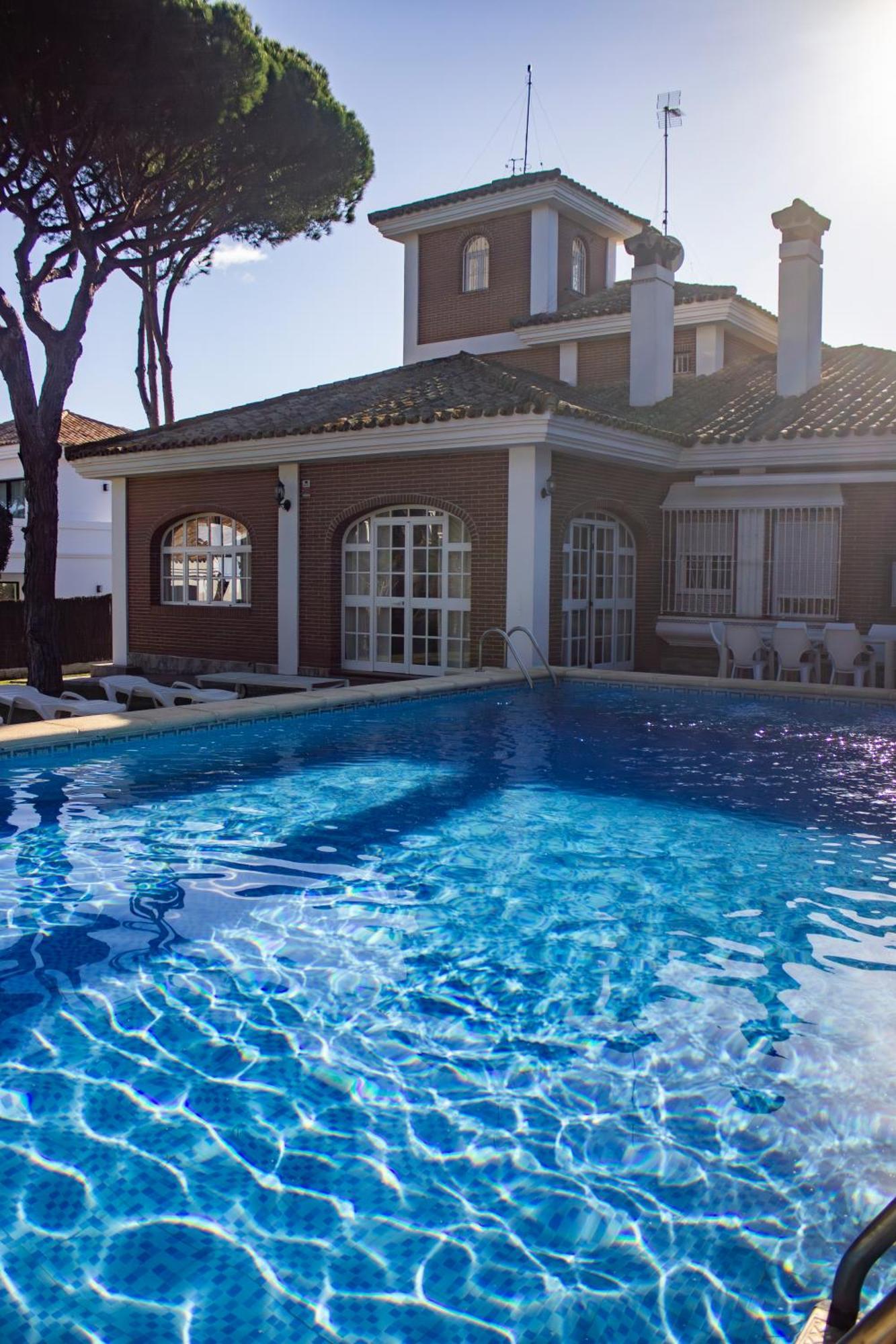 Villa Luxury Style Aurora Roche